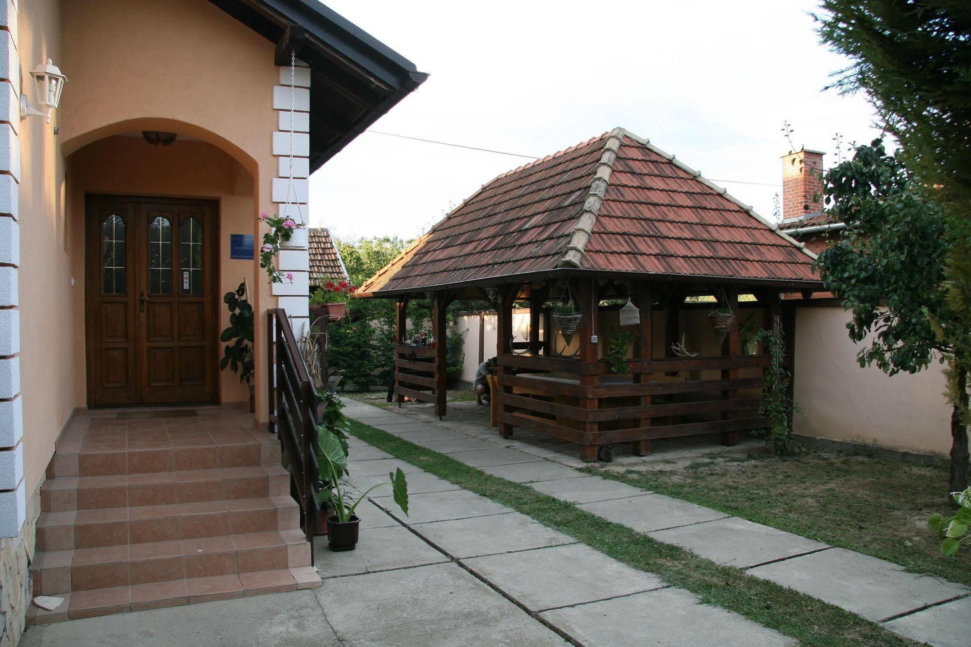 Apartments Vrata Baranje Билье Экстерьер фото