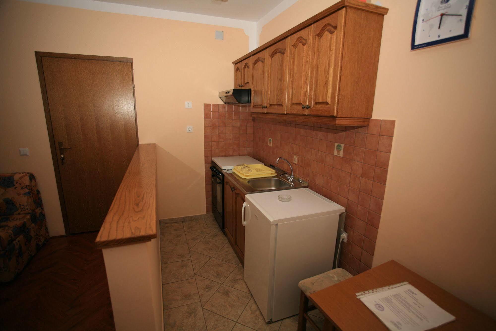 Apartments Vrata Baranje Билье Экстерьер фото